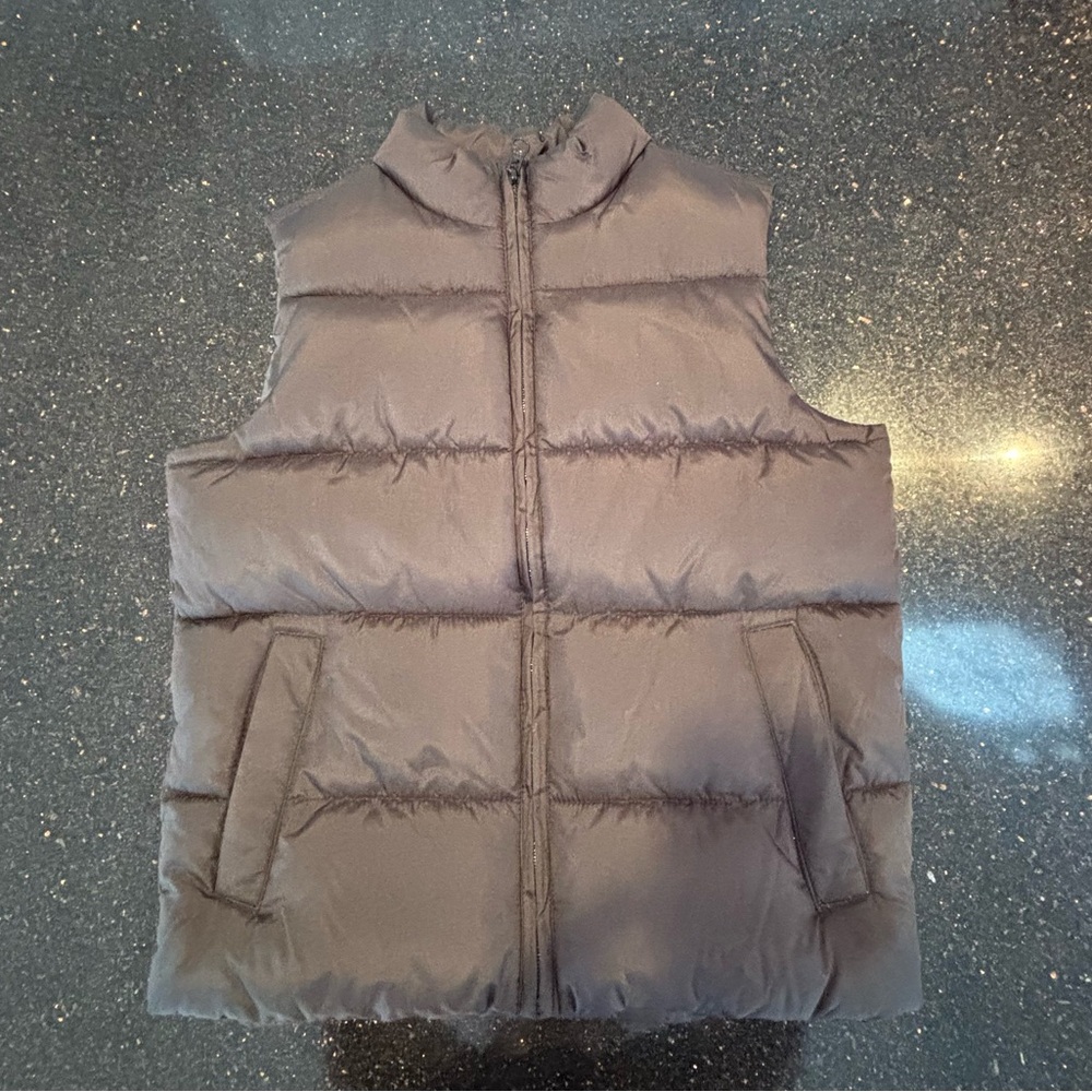 Old Navy Black Puffer Vest for Kids